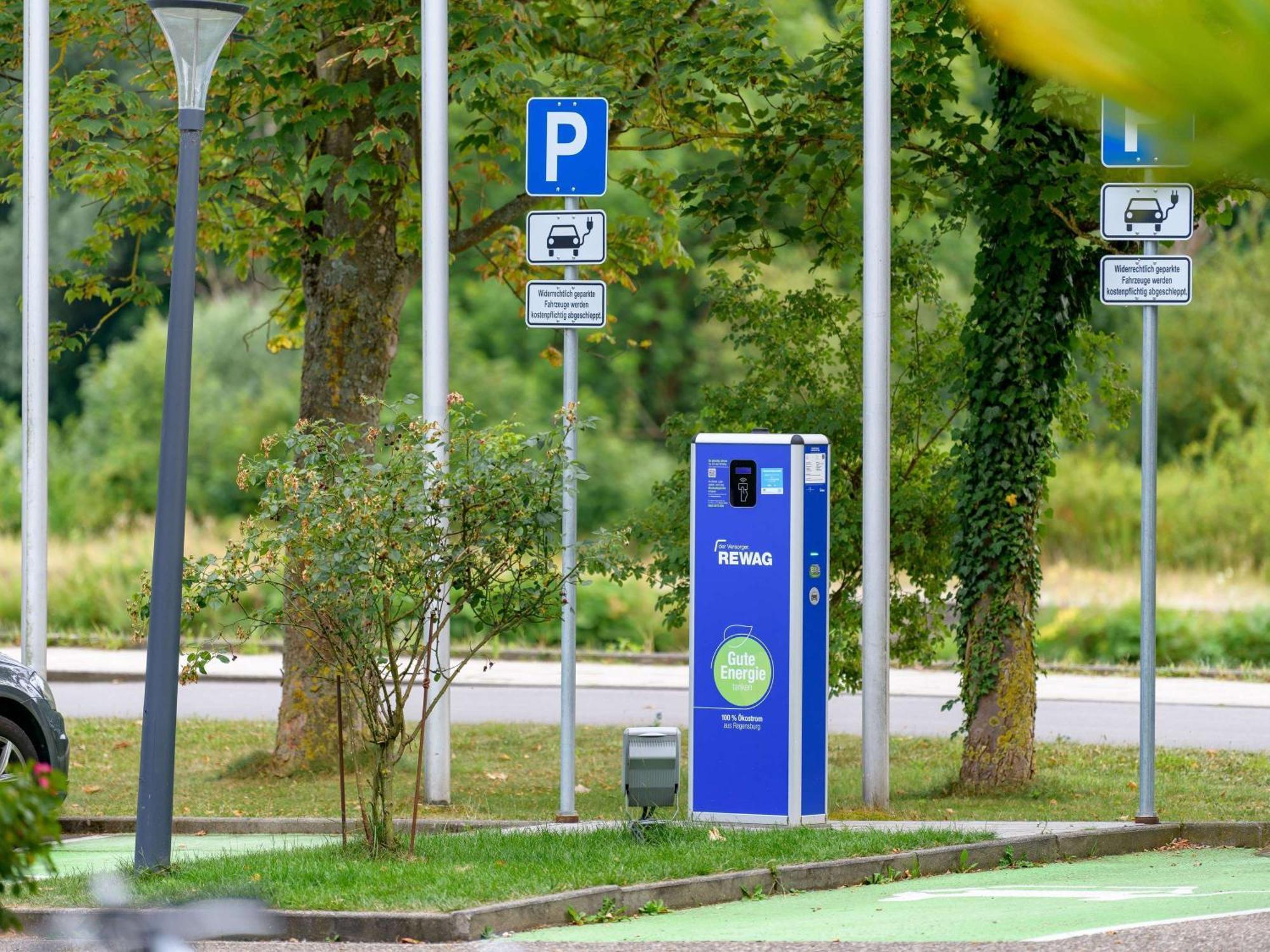 Ibis Styles Regensburg Ξενοδοχείο Εξωτερικό φωτογραφία